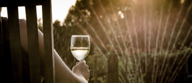 people-summer-garden-sitting crop